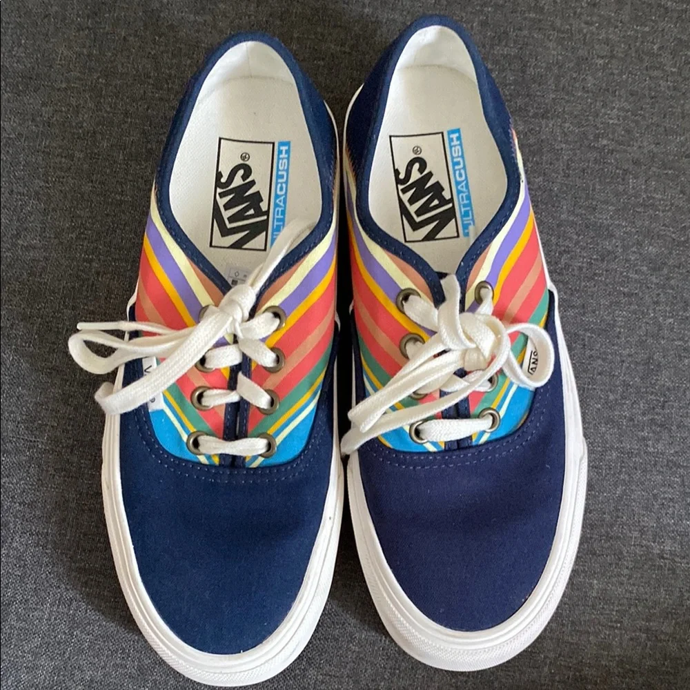 Vans Navy and Rainbow Stripe Sneakers women’s size 7.5 - Picture 9 of 13
